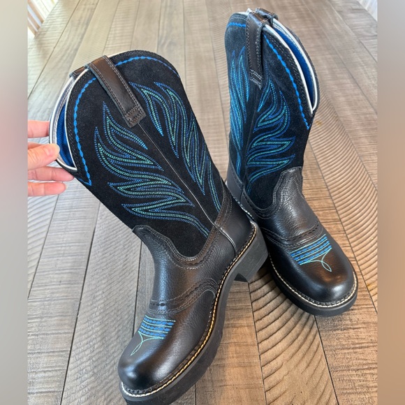 Ariat Fatbaby Blue Black Leather Western Cowboy Boot Women’s Size 8B (NWOT) - Picture 12 of 15